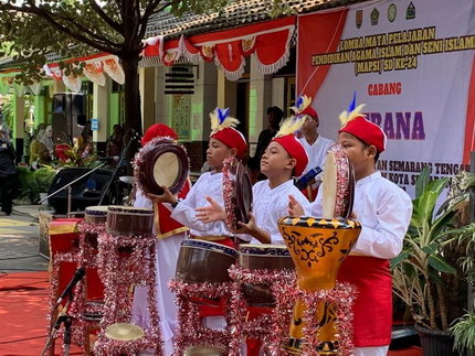 Lomba MAPSI