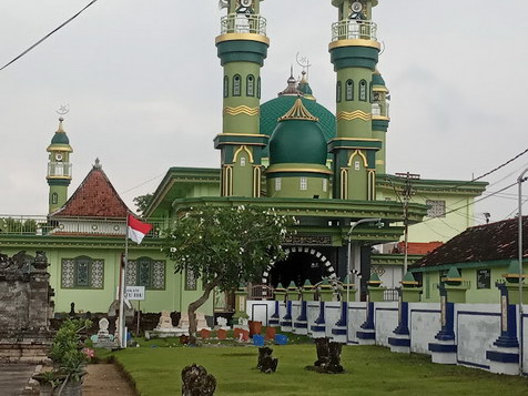 Masjid Madegan Sampang