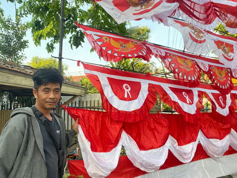 atribut merah putih