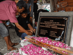 Tambang Emas Ilegal di Banyumas Telah Ditutup Prasasti, Ini Kata Kementerian ESDM Soal Lubang Tambang Lainnya