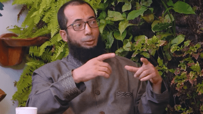 Soal Konten Viral Es Krim Oklin Fia, Begini Komentar Ustadz Khalid Basalamah