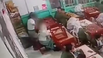 Viral! Seorang Siswa SMAN 7 Banjarmasin Menusuk Temannya Sendiri di Dalam Kelas