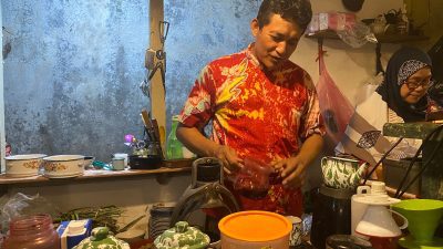 Kisah Ari Purbono Rintis Kafe Gethe, Usung Sejarah Semarangan