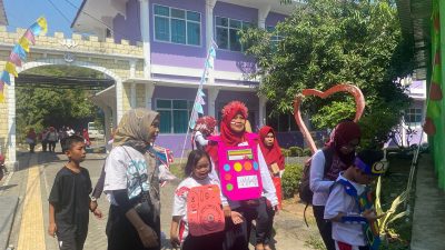 Penuh Keceriaan, SLB Negeri Semarang Gelar Karnaval Bertema Teknologi