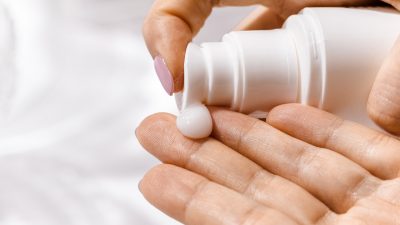 3 Kesalahan Fatal Pengguna Sunscreen, Jangan Terulang Lagi Ya!