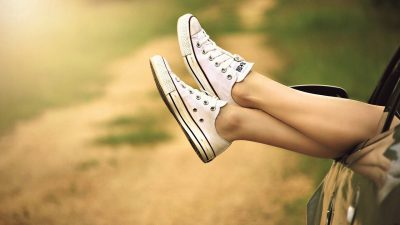 Ternyata Ini Trik Cerdas Agar Sepatu Kamu Bebas Bau Tanpa Cuci