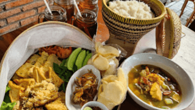 Rekomendasi Top 3 Tempat Makan Keluarga di Jepara, Jaminan Enak dan Auto Nambah Lagi