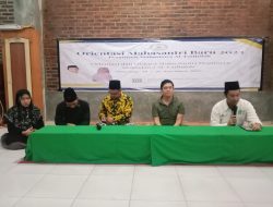 Dialog Santri di Ponpes Al-Fadhilah Semarang, Andy Budiman Ajak Berkarya Lewat Tulisan