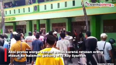 Video Calon Kepala Desa Dicoret, Ratusan Orang Geruduk Panitia Pilkades