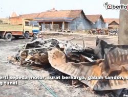 Video Kebakaran Rumah di Blora, Sepeda Motor dan Uang Tunai Ikut Ludes