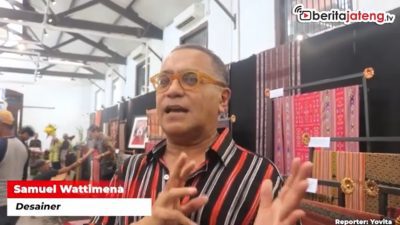 Video Desainer Samuel Wattimena Pamerkan Ragam Kain Nusantara di Kota Lama Semarang