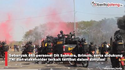 Video “Ricuh” Pemilu di Semarang, Massa dan Petugas “Bentrok”