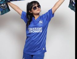 Cerita Si Cantik Deva Marsiana, Setia Dukung PSIS di Tengah Sibuknya Jadi Aktris