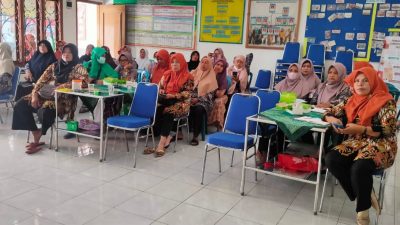 Pengabdian Masyarakat di Desa Kacangan, Dosen Udinus Edukasi Pentingnya Pencegahan Leptospirosis
