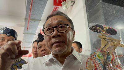 UMKM Pasar Johar Mengeluh Sepi Pembeli, Zulkifli Hasan Angkat Bicara Soal Larangan TikTok Shop