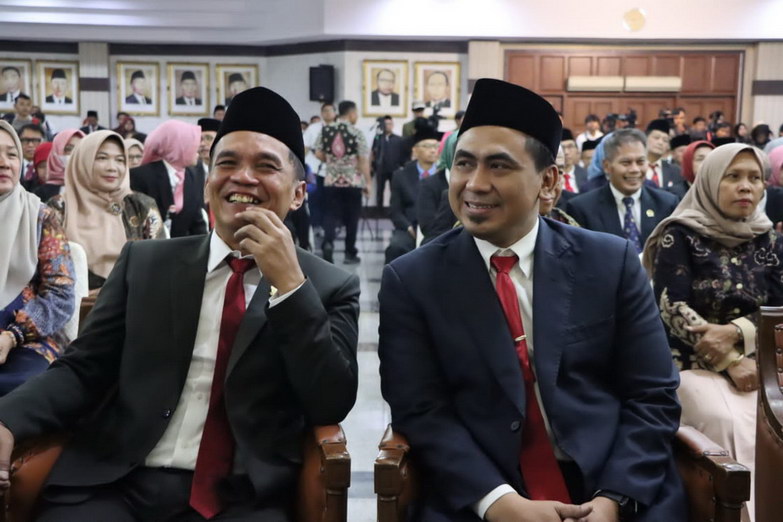 Ketua DPRD Jateng Sumanto