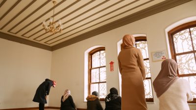 9 Waktu Tepat Untuk Berdoa, Niscaya Dikabulkan Allah