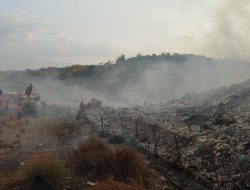 Bara Api Kembali Menyala, TPA Jatibarang Kembali Terbakar