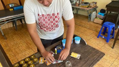 Harga Rokok Pabrikan Kian Mahal, Tingwe Bisa Jadi Solusi, Modal Sedikit dapat Banyak!