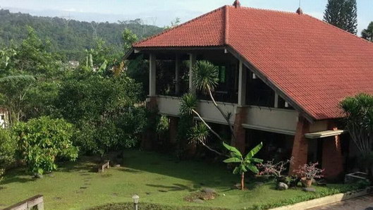 Penginapan Unik