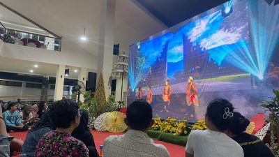 Penonton Sampai Rela Nonton dari Luar, Aksi Meriah WO Ngesti Pandowo Pungkasi Festival Wayang Orang 2023
