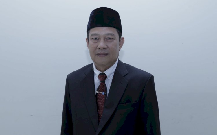 Prof Heryandi