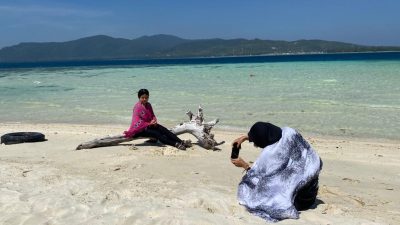 Menikmati Keindahan Karimunjawa, Surga Tersembunyi di Jawa Tengah