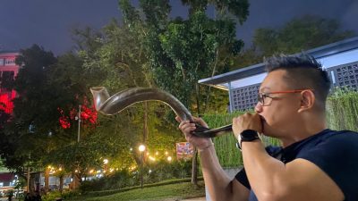 Mengenal Shofar, Alat Musik dari Tanduk Domba Untuk Berdoa dan Beribadah