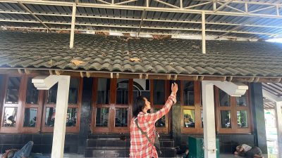 Unik, Masjid di Kota Semarang Ini Tingginya Hanya 2 Meter. Kok Bisa?