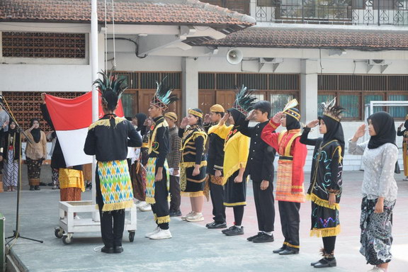 SMP Kesatrian 2 sumpah pemuda