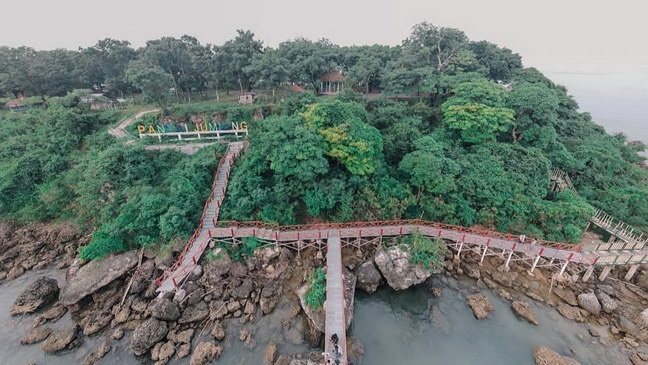 wisata pantai madura