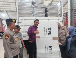 18.584 Bilik Suara Tiba di Gudang Logistik KPU Kota Semarang
