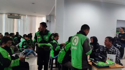 Jaket Baru Gojek untuk Mitra Driver Simbol Gotong Royong Bersama