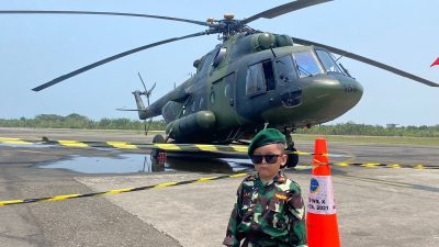 Masyarakat Antusias Saksikan Alutsista Indonesia, Ini Deretan Helikopter Unggulan Milik Penerbad