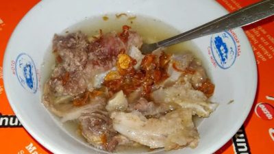 Balungan hingga Jeroan Ada Semua, Bakso Kakap Pak Doel Jadi Jujugan Kuliner Enak di Kota Lama Semarang