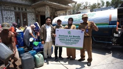 UPZ Baznas Semen Gresik Salurkan 500 ribu Liter Air Bersih ke 12 Kecamatan di Rembang