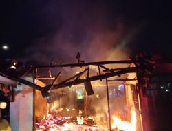 Dua Rumah Warga di Blora Ludes Terbakar, Satu orang Tewas