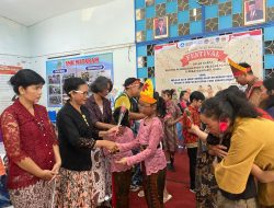 Ajarkan Siswa Teladani Jasa Guru, SD Mataram Kota Semarang Gelar Lomba Mirip Guru