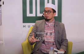adi hidayat MUI