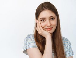 Viral Tren Skincare Retinol Buat Remaja, Apakah Aman? Ini Kata Ahli 