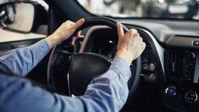 Cegah Terjadinya Kecelakaan, Berikut Hal yang Perlu Kamu Lakukan Sebelum Berkendara