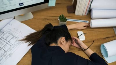 5 Alasan Mengapa Kamu Sering Ngantuk Kala Pagi Hari, yang Terakhir Sering Menjadi Kebiasaan