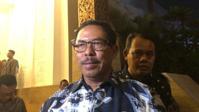 Pj Gubernur Jateng Nana Sudjana Benarkan Jemput Prabowo di Bandara: Itu Atasan Kami
