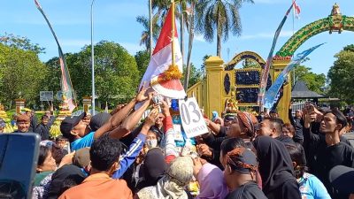 Warga Blora Yakini Berkah Berebut Gunungan Membuat Anaknya yang Sakit Langsung Sembuh