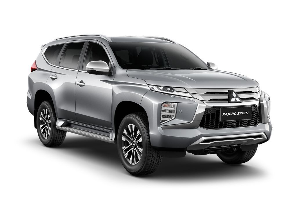 Mitsubishi Pajero Sport 2023