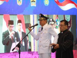 Keluhkan ASN Jateng Viral, Nana Sudjana Lantik dan Arahkan Pj Bupati Karanganyar Tegakkan Netralitas