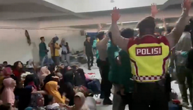 mahasiswa aceh usir rohingya