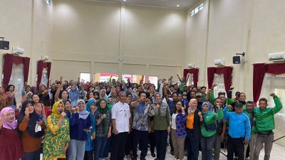 Hadirkan Wakil Ketua MPR, Anggota DPD RI Suarakan Aspirasi Warga Semarang Terkait Naiknya Harga Bahan Pokok