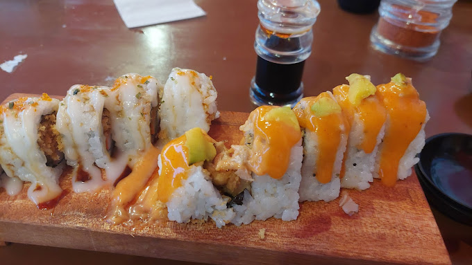 Warunk Sushi Semarang