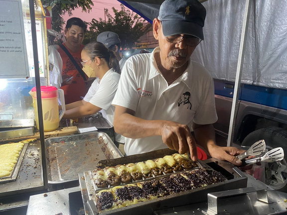 kue pukis semarang